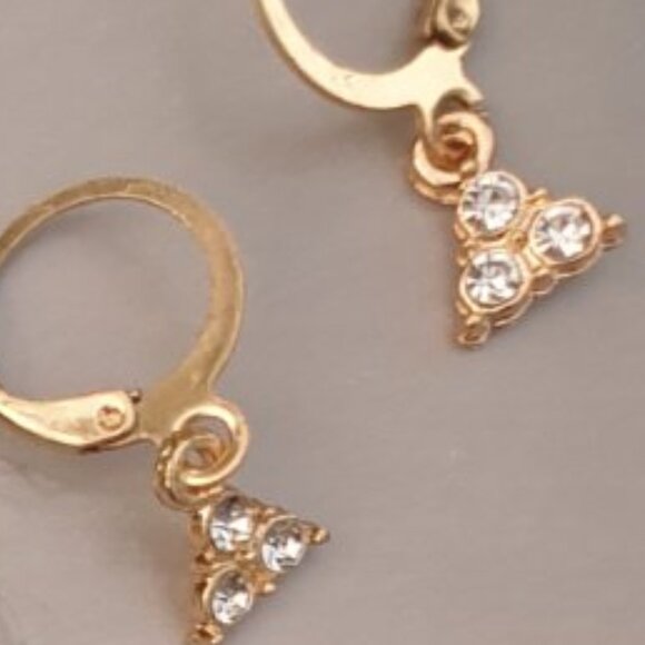 Triangle Crystals Gold Dangle Earrings Charm Women Fashion Casual Jewelry - Picture 2 of 2